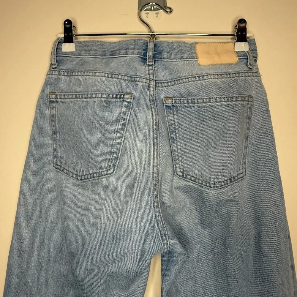 EVERLANE The 90s Cheeky Light Wash Straight Leg 100% Organic Cotton Jeans